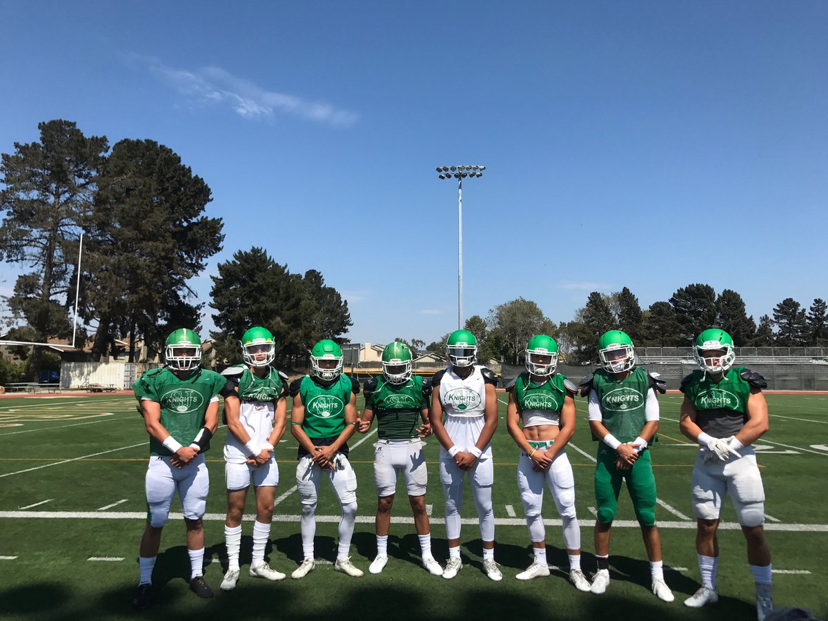 zachmowwis's tweet photo. it's been a fun 4 years with my boys, sad to say it's over #fridayknights https://t.co/GdjjeKZJJQ