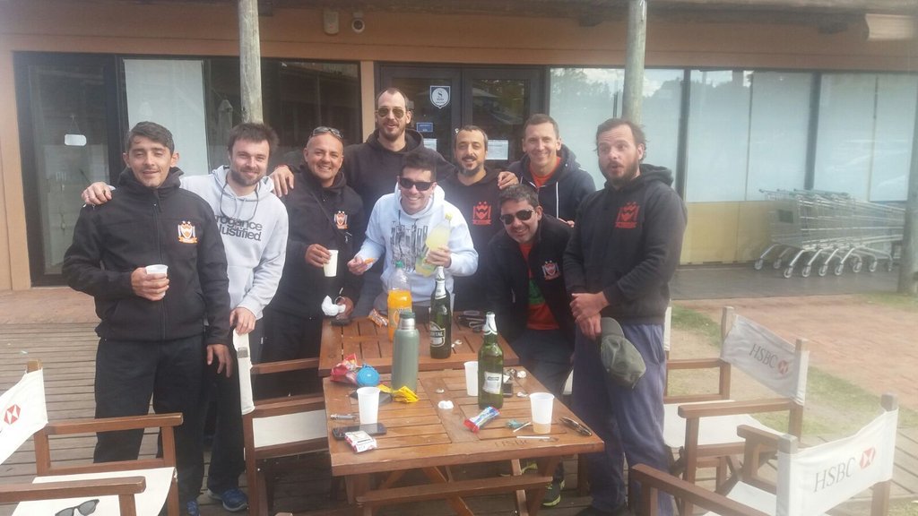 WolframioPre's tweet photo. Goleada 🆚 @familiar1937 4⃣ a 0⃣ de visita para seguir peleando la permanencia en la 🅰!
🍊 @Marquitosf10 
🍊 Gustavo
🍊🍊 @TatyCunha55 
#EstoesWolframio @Wolframio_U ⚽🔴🐺 https://t.co/wyIpgCejRR