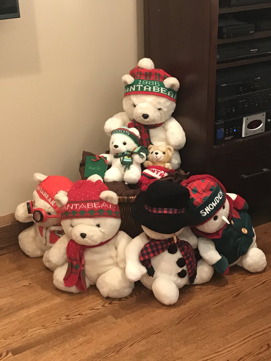 Brwer's tweet photo. It’s begining to feel like christmas in my house with classic christmas music playing #santabears #decorating #feelingliketheholidays https://t.co/kHhT6xvDuK