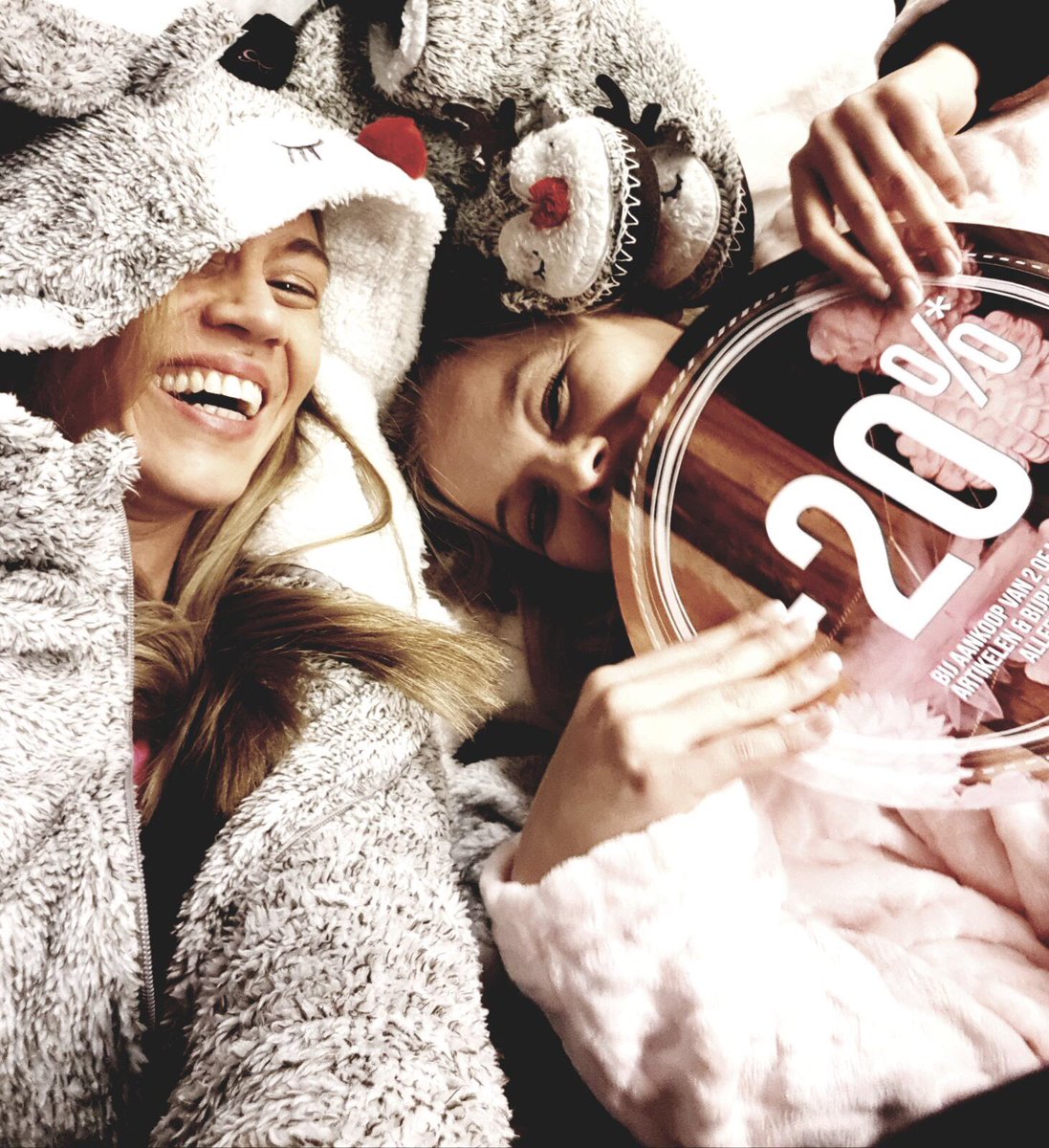 If loving Cosy is a crime, we plead guilty 🎀 -20% when you buy more than 2 items #hunkemöller #cosy #eindhoven Rechtestraat 🎀 come and see 💕