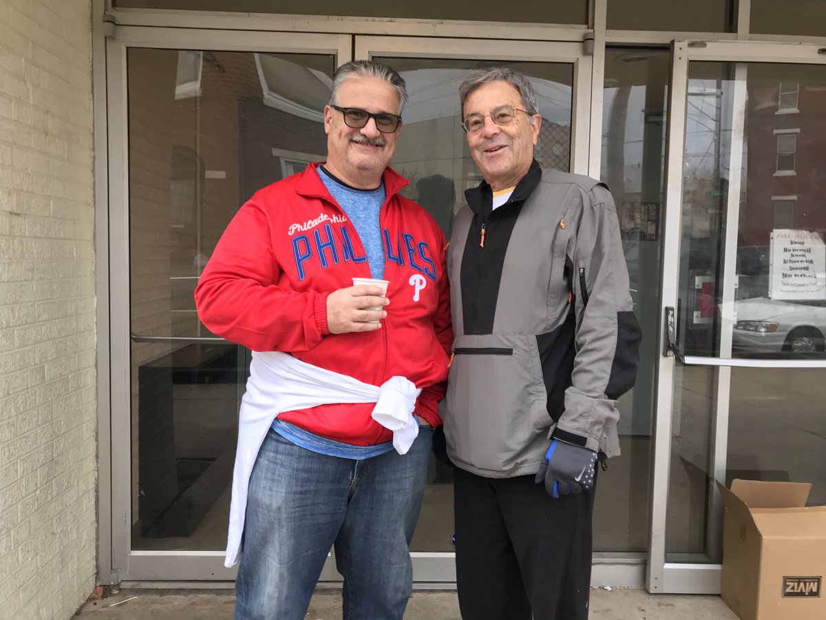 What a wonderful morning volunteering with my team for the @BarristersPA Turkey Drive!