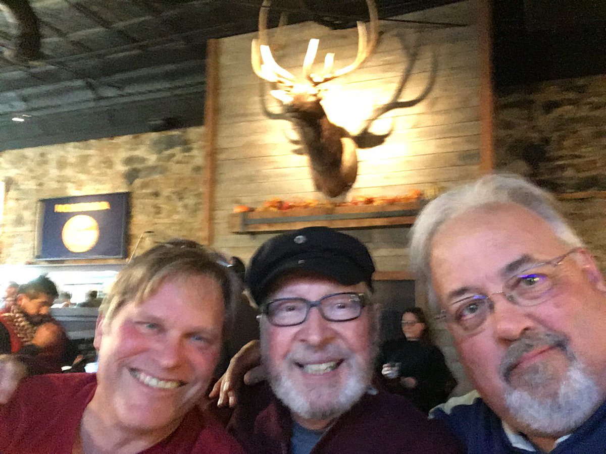 gbrucew's tweet photo. Windbag Saloon Helena #WhereIRoot https://t.co/gyt43vbxoK