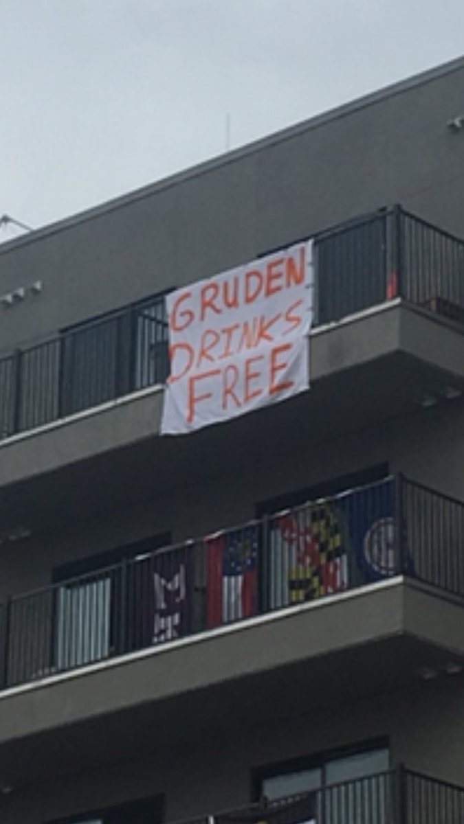 Live from Koxvegas...it's happening folks...