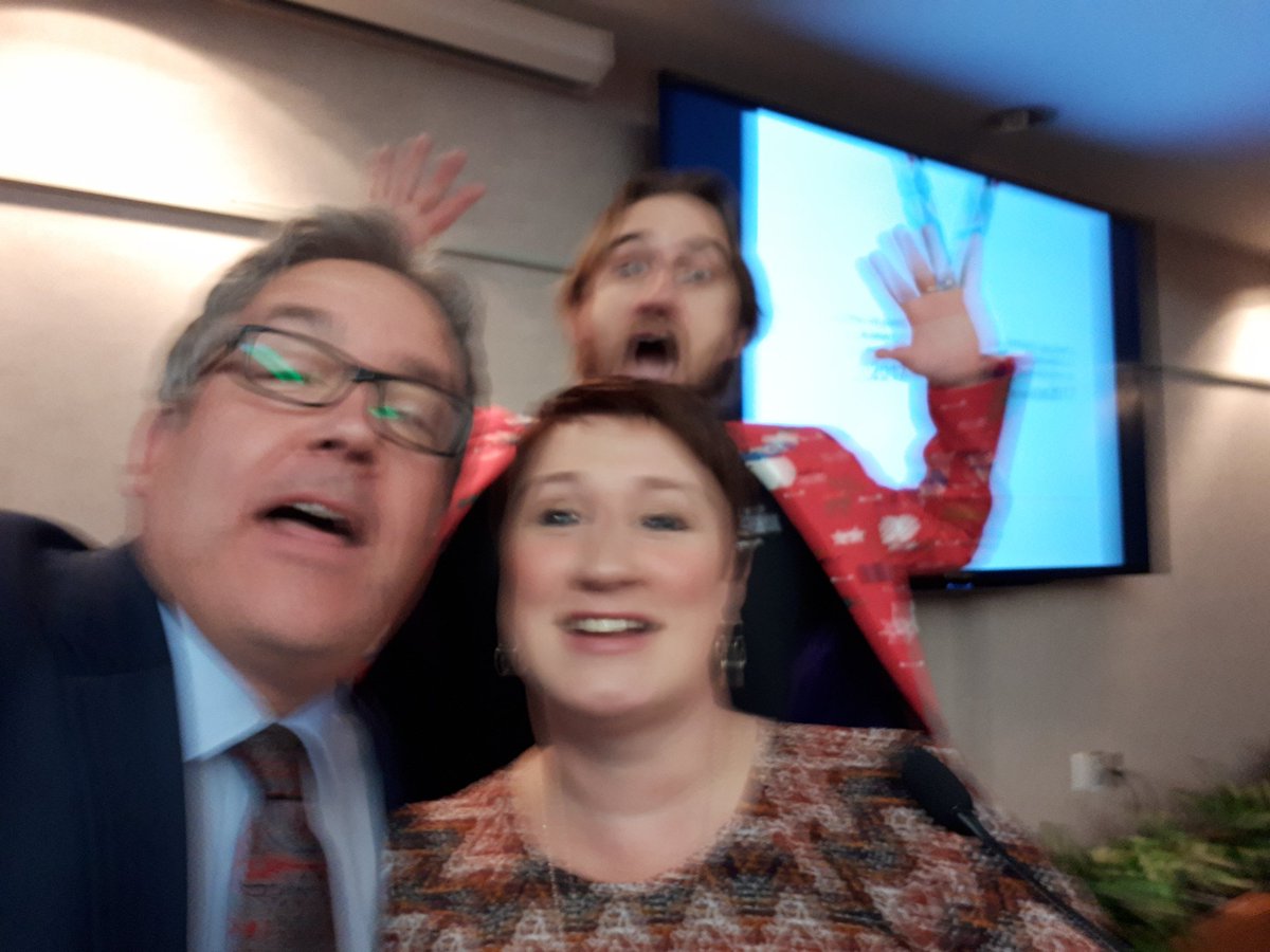 FtonMarathon's tweet image. Coemcee with Karen at @RunNB banquet. Thanks @AthNB Gabe LeBlanc #runnb #runatcan