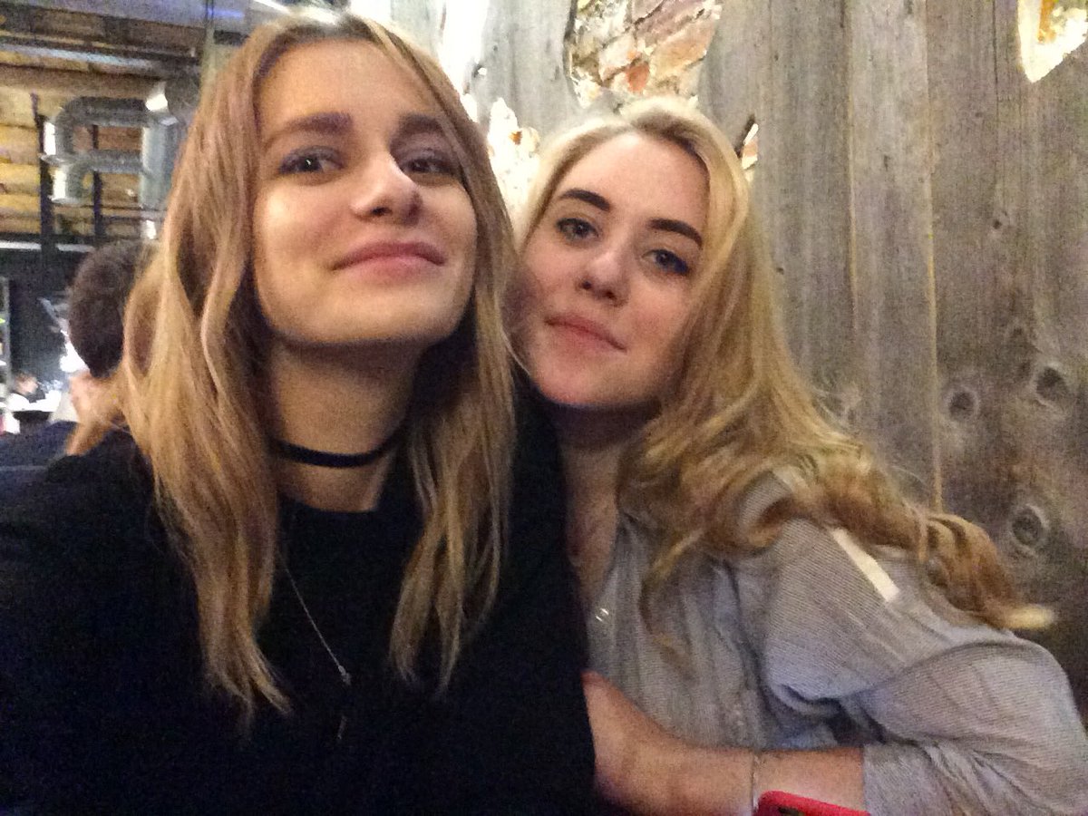 Elf_tyan's tweet photo. Вечер с писюшами🖤🖤🖤
Такое ощущение, что знаю вас уже 1000 лет https://t.co/7k4M7NUN4F