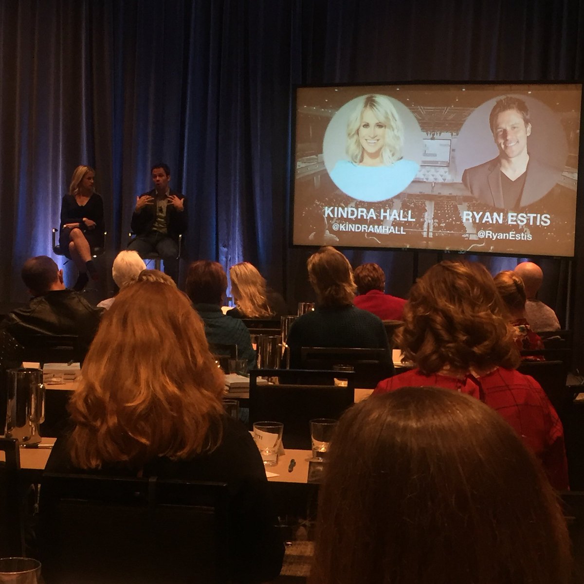 Just finished the 13th page of notes on keynote speaking tips from <a href="/RyanEstis/">Ryan Estis</a> <a href="/kindramhall/">Kindra Hall</a> &amp; @janeatkinson at #AccelerateLIve17 Level up.