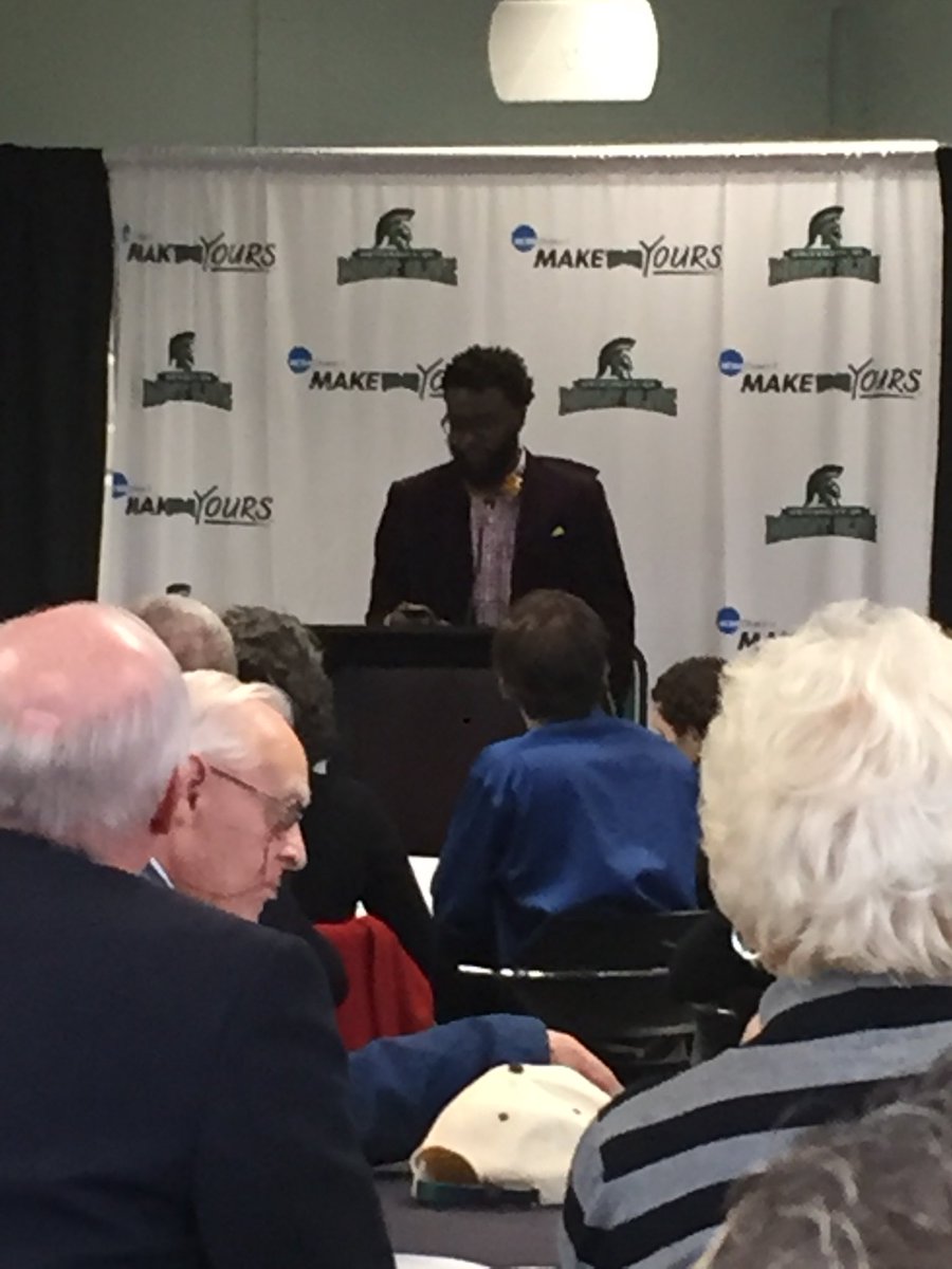 UMOMBB's tweet photo. Congrats to #UMOhoops Alum Elton Coffield on being inducted into @UMOAthletics Hall of Fame #Aprogram #EarnEverything #Family https://t.co/UKkObGIWVa
