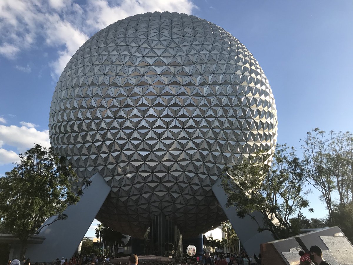 ScottKeyland's tweet image. #Epcot