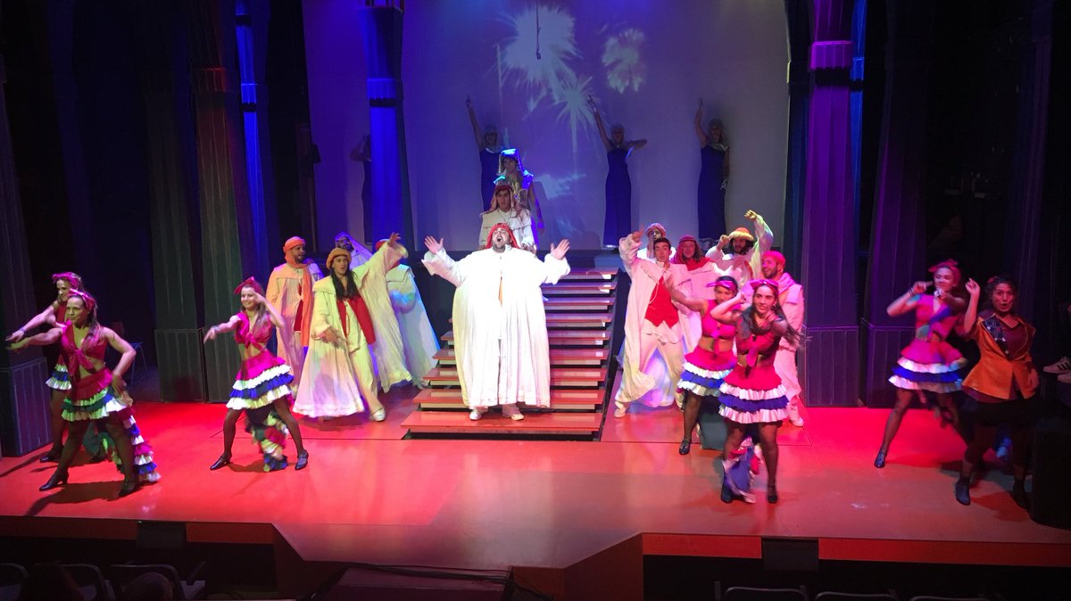 edurnediaz's tweet photo. Brutal el ensayo general de #Josephmusical @teatredelsol La semana que viene empiezan las previas. https://t.co/JaRtu8Hz25