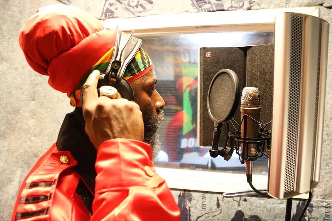 capletonmusic's tweet photo. 🎧 Music is a mission not a competition 🔥🔥🔥  @capletonmusic @AStMaryMiComeFr 📸 tlabstudios https://t.co/2hYIStYZGJ