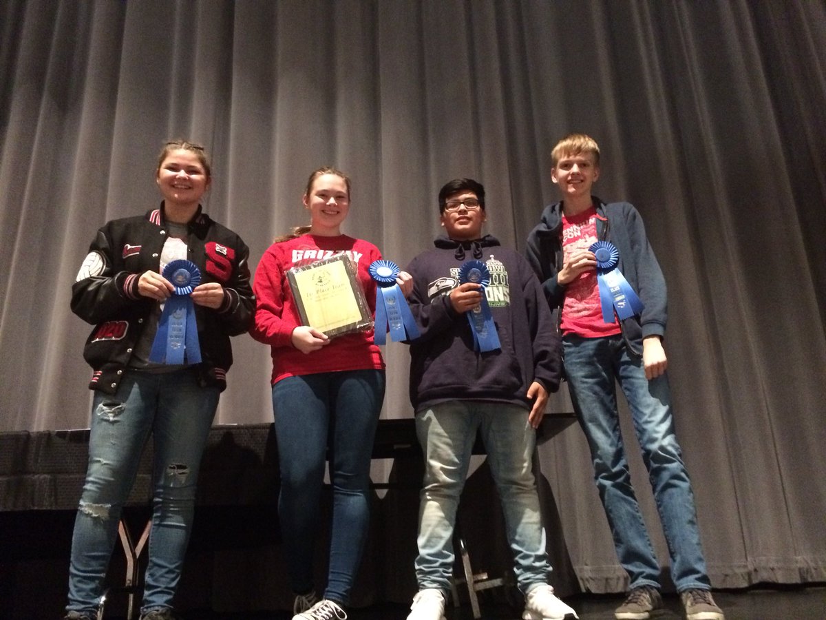 labrantmath's tweet image. Dang! Another 1st place finish! This time our 9th and 10th took 1st. #WeAreSHS mathclub trip to Moses Lake