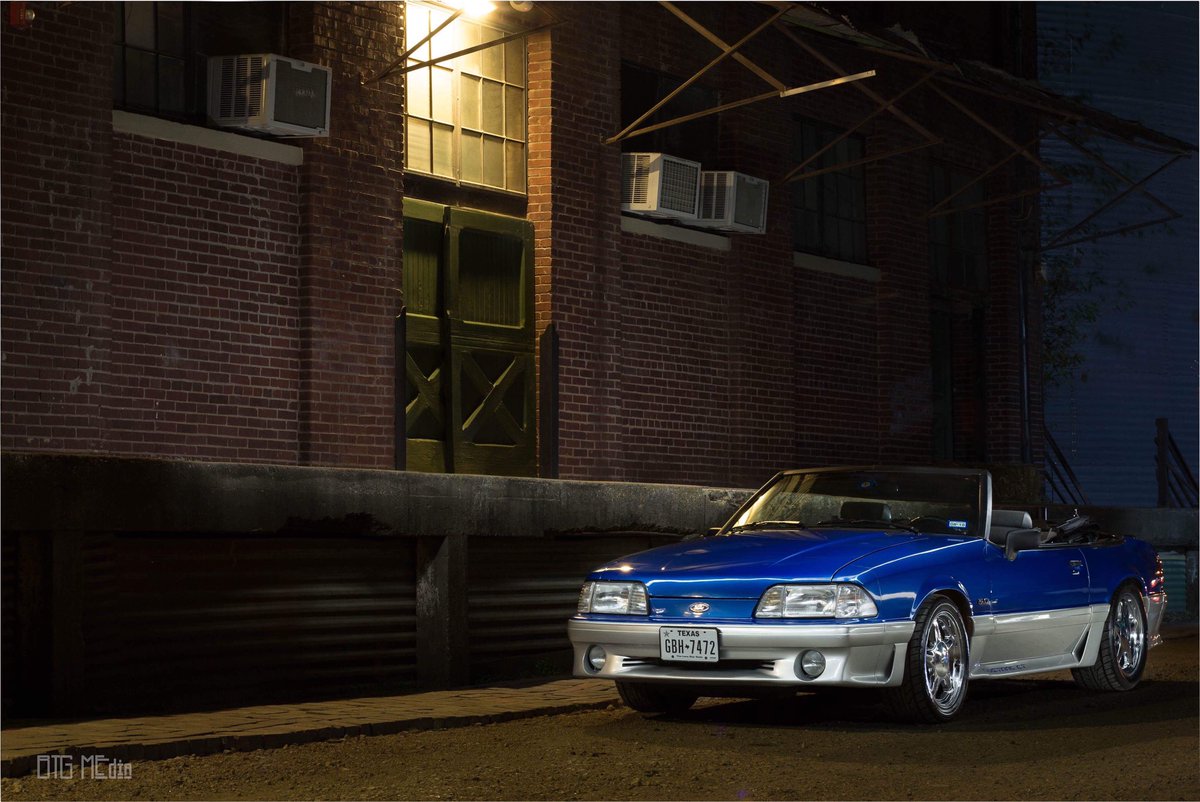 NSFW - Topless in a Dark Alley #btgmedia #btgarage 📷🔥🔥