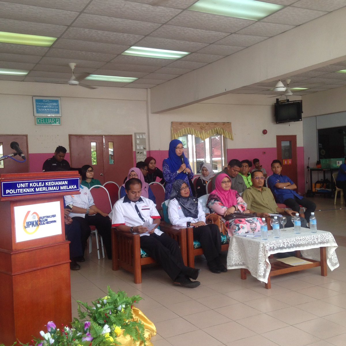 twt_jpppmm's tweet image. #liveupdate : sedang berlangsungnya sesi taklimat ibu bapa bersama JHEPP @pmm_poliedu @tuitpmm #mpppmm #soaringupward #mhsdis17