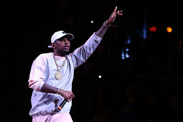 Happy 40th birthday to Fabolous! 