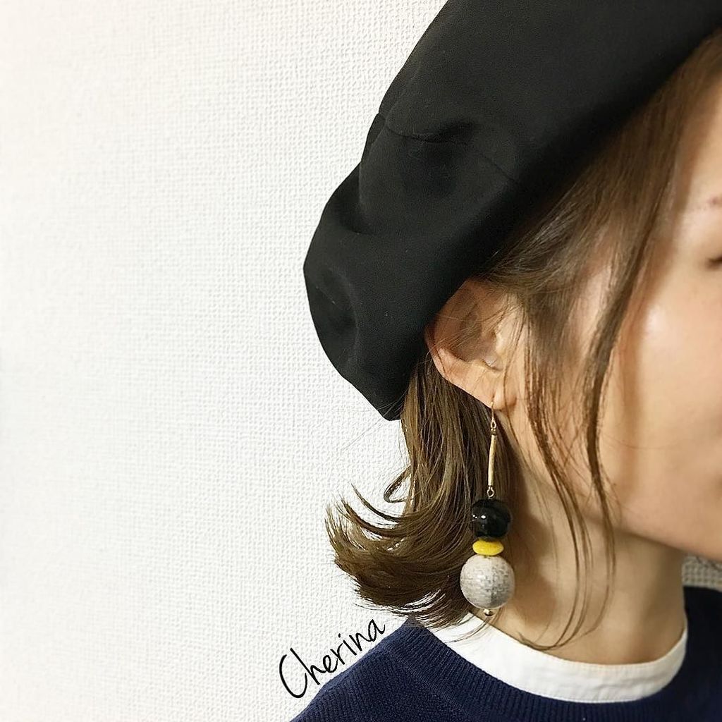 おおぶりパイソンカボションピアス💗
.
モノトーンコーデに合わすことが多いです💓
.
#カボションピアス #パイソン柄 #パイソン #ハンドメイドショップ #Cherina ift.tt/2yX9PFe