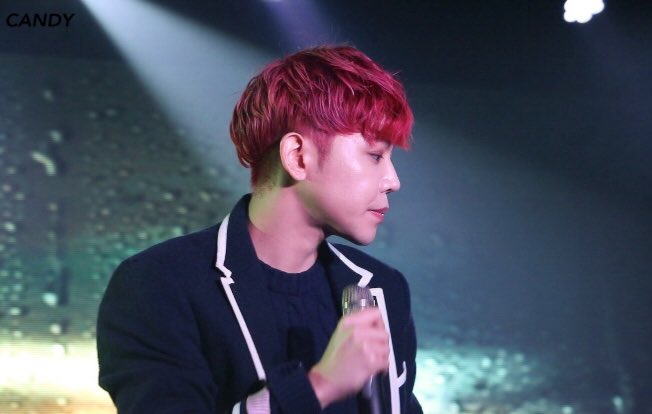 fd41763's tweet photo. 1117🍭♡ #정훈 @AxisB_HOON 

"끝사랑"

🍓https://t.co/eQBF1oXEhr https://t.co/nuMYvM4gSm