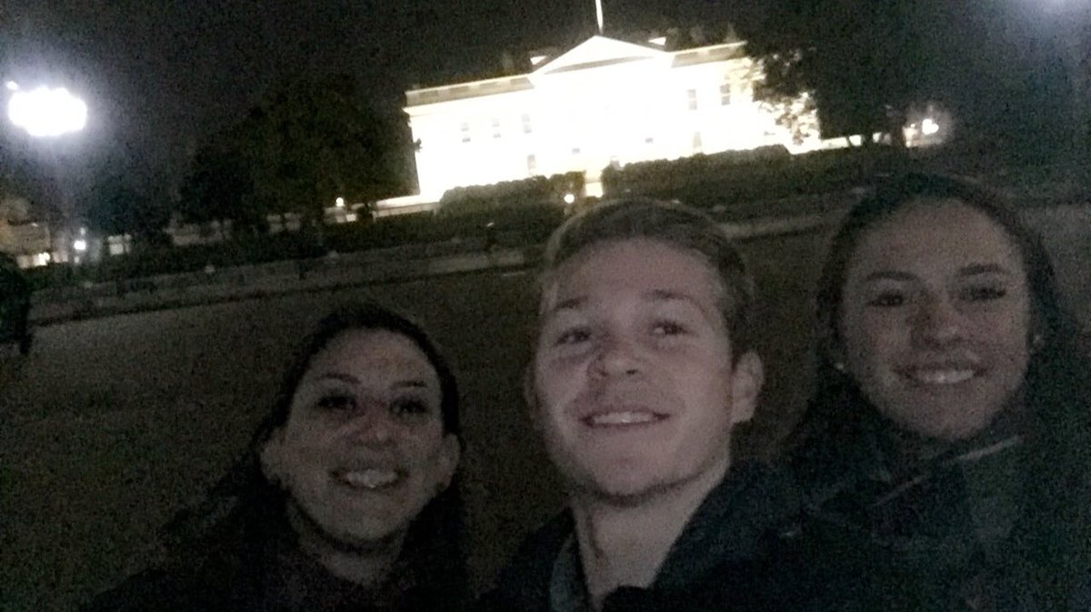 esu_saac's tweet photo. #D2SAACConv day 2 ended with a trip to Pennsylvania Avenue. #ESU #Warriors https://t.co/4AULFAqofd