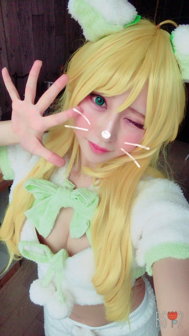 コスプレイヤーよるるのTwitter画像25