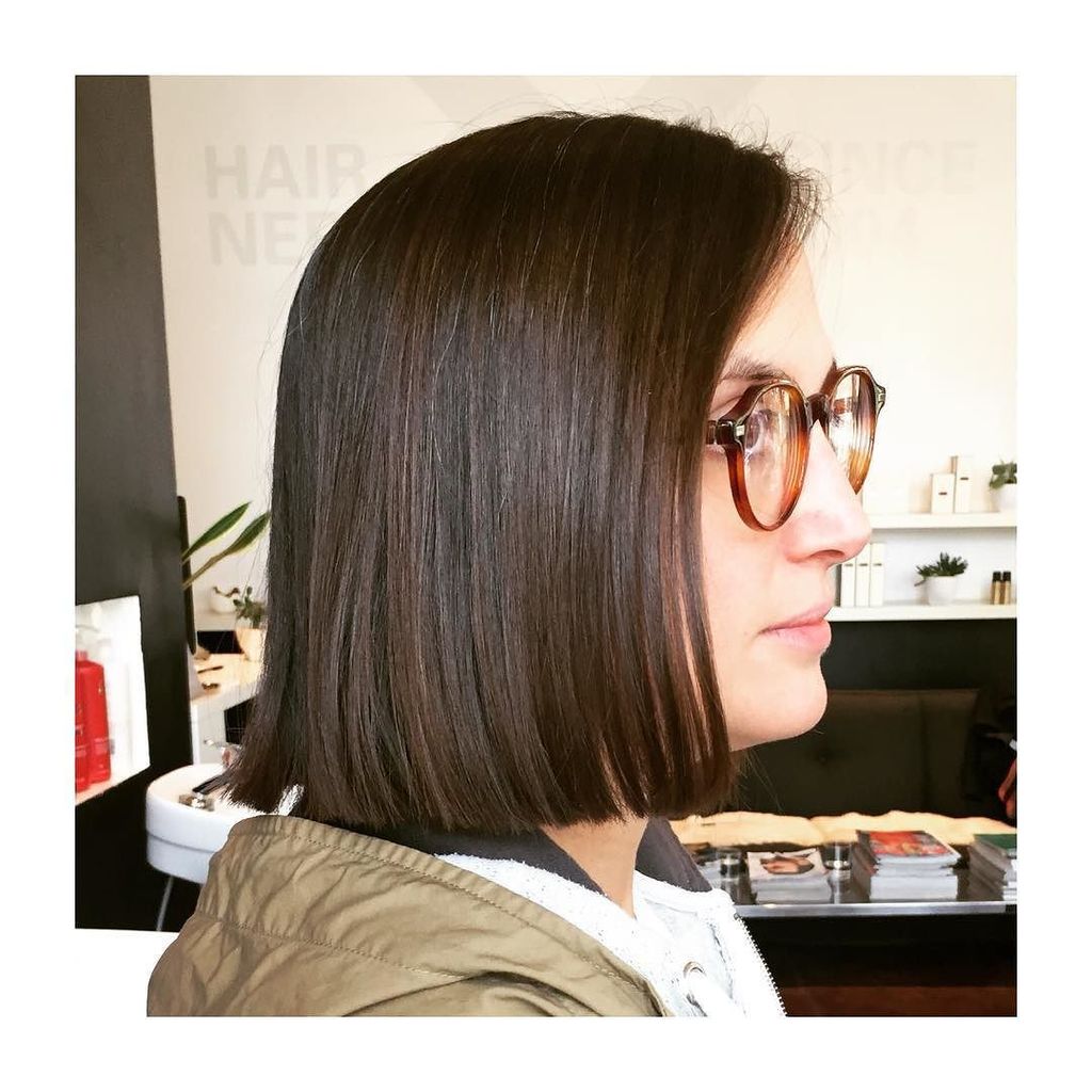 HairNerds04's tweet photo. Bobs are forever 💁🏻 #salonlife #bobs #salonsaturday #beautifulbrunette #hairinspo #haircuts #hairnerds #hairbymegdeluxe #deluxewilliamsburg 🤓✂️ https://t.co/WXyH9dQsj4