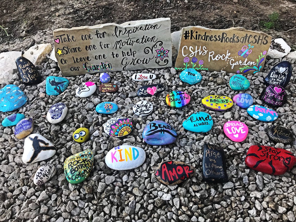 CSHSSpanishClub's tweet image. Our beautiful rock garden is ready to inspire! #KindnessRocksatCSHS