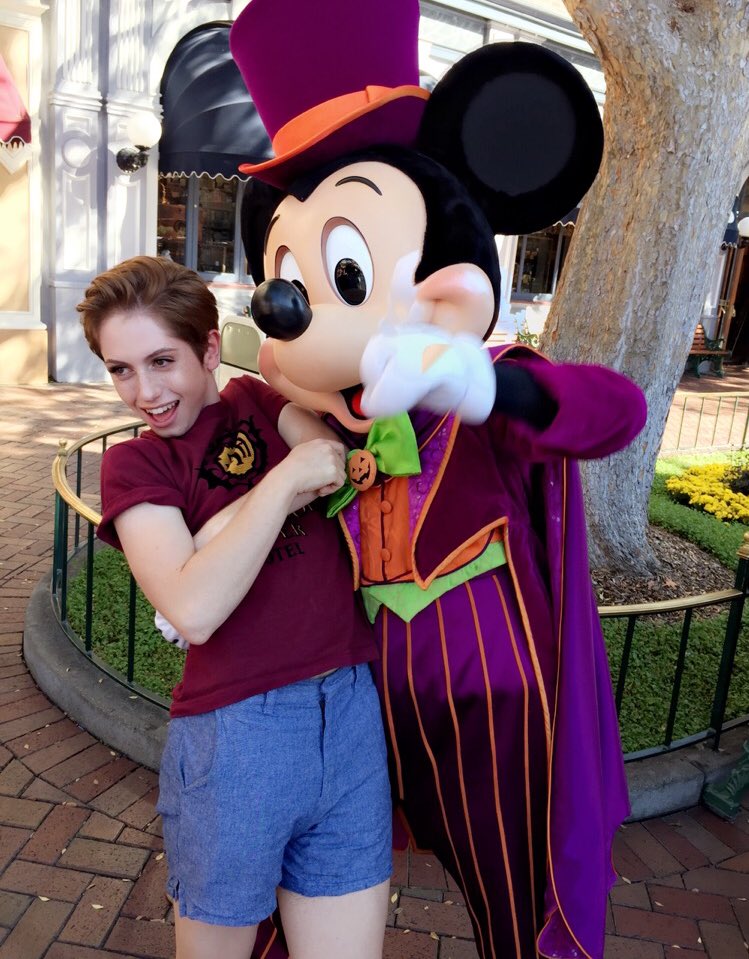 Happy Birthday Mickey! Here's an unflattering picture of us https://t.co/tRIBRj3PwF