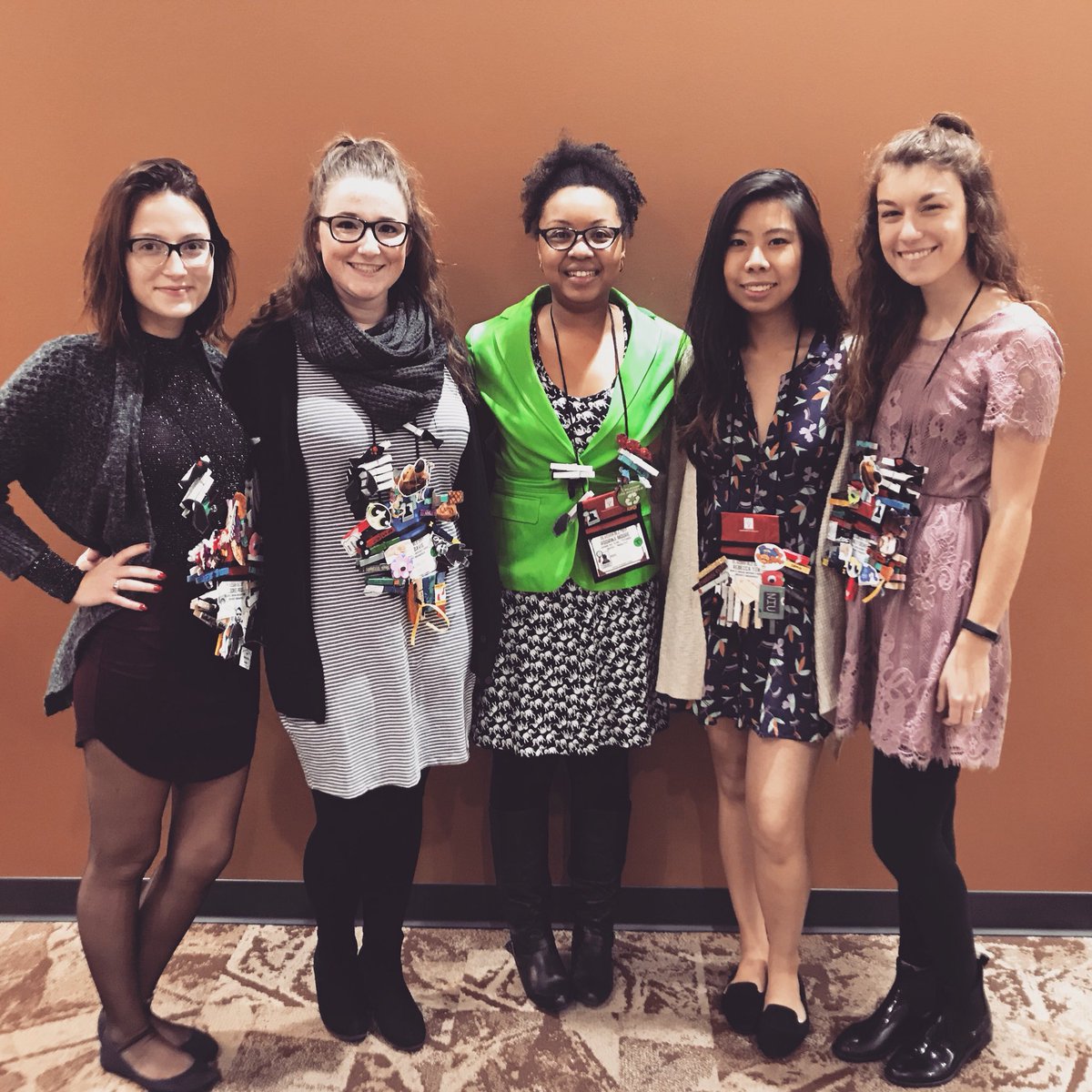 iupuinrhh's tweet photo. IUPUI’s NRHH representing at GLACURH 2017! #iupui #nrhh #diamondlove #crossroadschapter #GLACURH2017 #iSpy17 https://t.co/tiGgwq7XXO