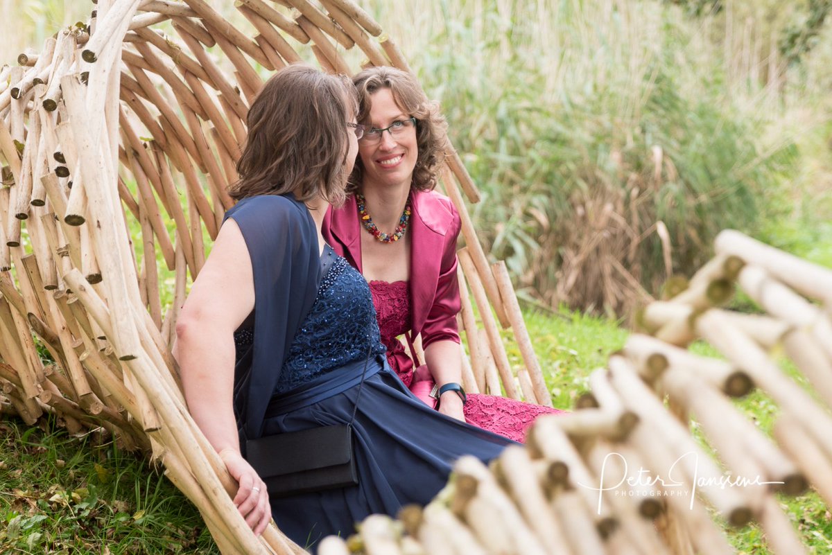 PerfectPicts's tweet image. Nieuw Bericht: De trouwfotograaf als bruidenfotograaf - bit.ly/2jB5eFP