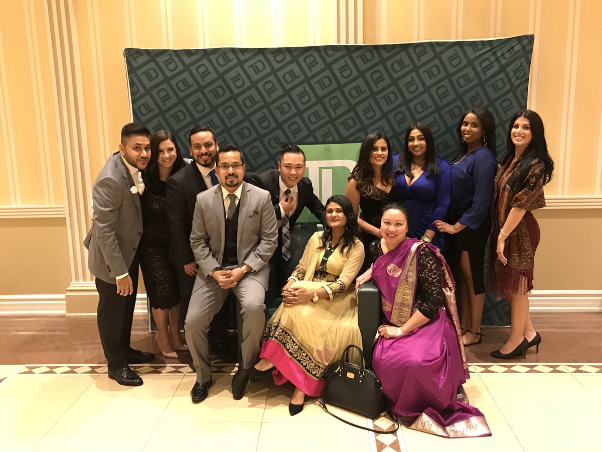 Getting the night started at the South Asian Gala! #TDSAG2017 @DVH_TD @tdpauld <a href="/Annatracku/">Anna Ku</a> <a href="/LapadulaTerry/">Terry Lapadula</a>