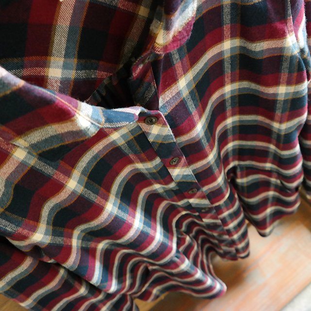 Mododoc's tweet photo. Plaids are best worn this season! #WearMododoc #Fall #Plaid https://t.co/ap2hMFZ9cU