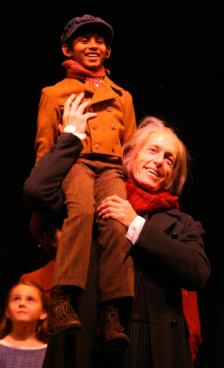 roniakurati's tweet photo. At the Goodman Theatre’s 40th Anniversary Christmas Carol for a Tiny Tim reunion! #AChristmasCarol #TinyTim https://t.co/sDHLtTlsAb