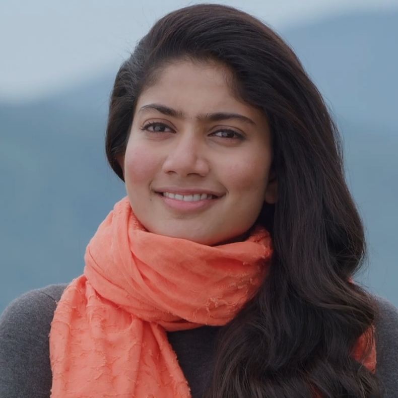 SaipallaviFC's tweet photo. @Sai_Pallavi92 @anupamahere 😍😍😍😍😘😘
Happy Sunday Mam https://t.co/0tlrX8zkvb