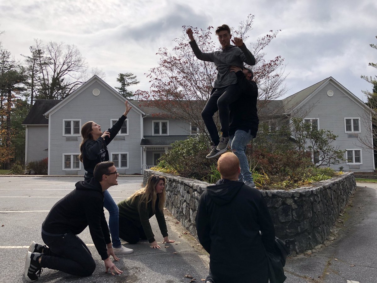 NGUCampusBand's tweet photo. Winning scavenger hunts this weekend with @dsons and @lakemurraybc students 😎 https://t.co/CHAAbydwRp