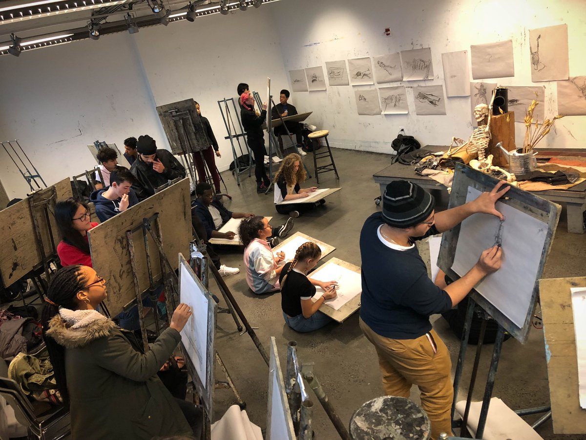 CooperSatPro's tweet photo. SatPro students often draw live models – sometimes not so live ones. #since1968 #cooperunion #saturdayprogram https://t.co/5EiIpnSwEK