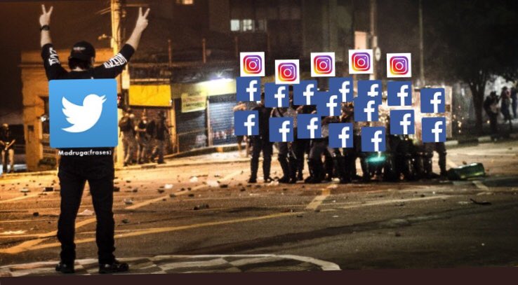 #DomingoDetremuraSDV  

Eu / minha família