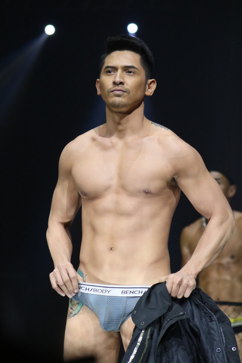 More hunks on the #BenchUnderTheStars runway: Enzo Pineda, Dominic Roque, A...