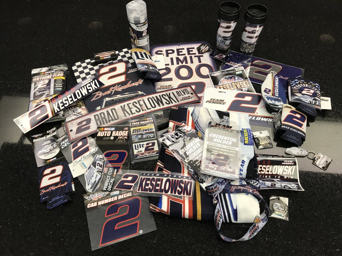 We're giving away a @Keselowski ultimate prize pack! Retweet for a chance to win as he is #Goingfor2. Ends tonight (11/19/17) at 11:59 p.m. ET. 

📃: bit.ly/2jyuP2n