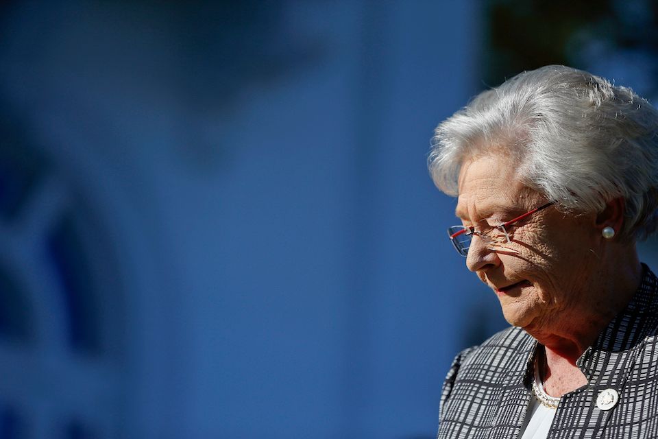 AmerJournalNews's tweet photo. Alabama governor on Roy Moore scandal: 

We’d rather have a child molester in the Senate than a Democrat

https://t.co/FfrOKoZExl
By @alisonrose711 https://t.co/bE6YGXFZLU