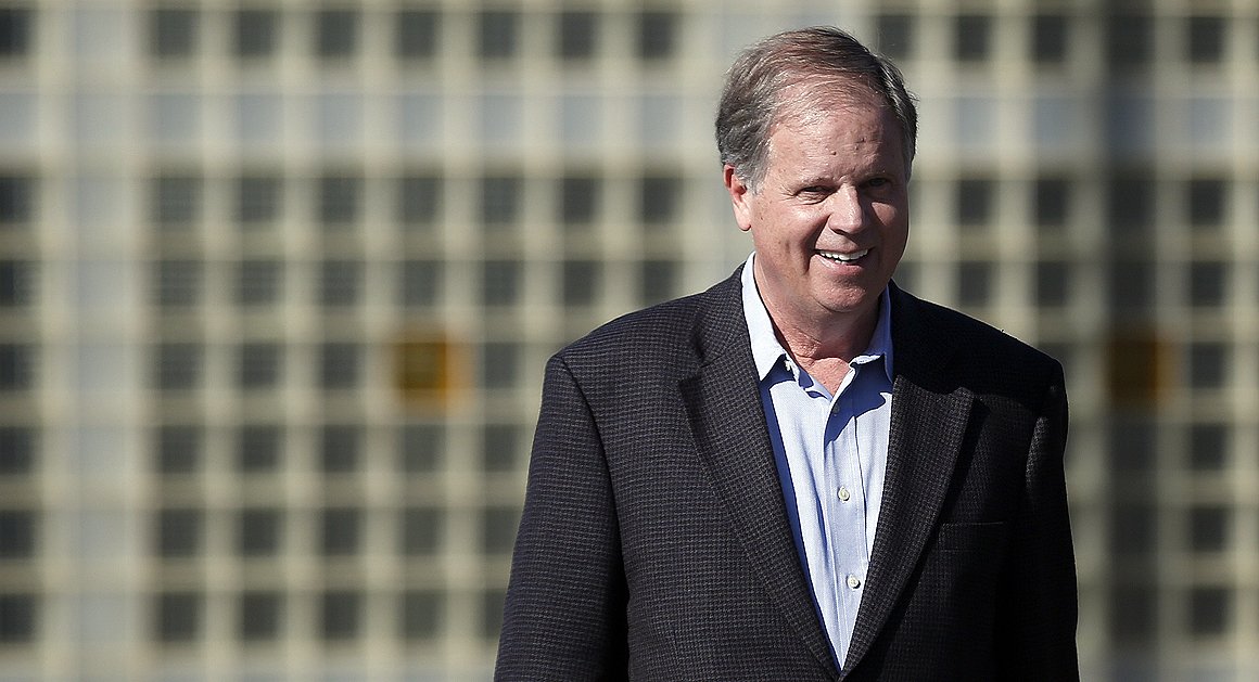 politico's tweet photo. Could Doug Jones become the first Democrat elected to the Senate from Alabama in a quarter century? Here's how it could happen: https://t.co/i2H8nvnJsu https://t.co/OCiQamv7DG