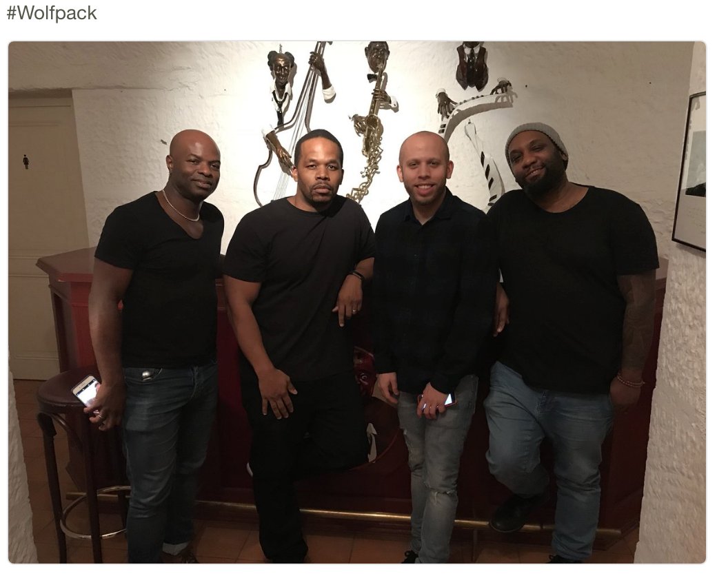 valanning's tweet photo. #wolfpack @warrenwolf1 #jazz #vibraphonist #historicalnarrative #blues #jazz2017
#bowvalleywolfpack #beautifulfriends #intelligence #lifeimprovization #equals #music #naturecomputes #nature #inheritedlove #respect #respectnature https://t.co/auhWNQn5vE
