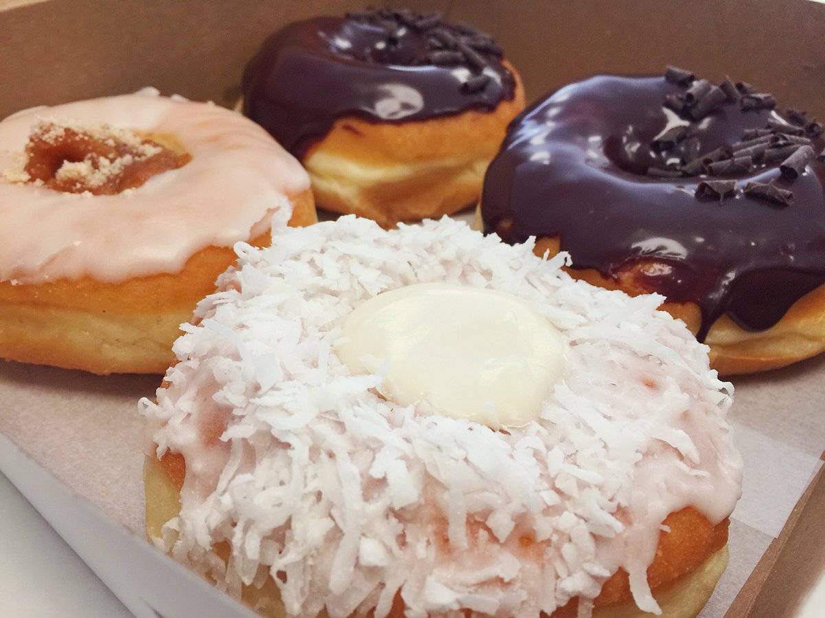 PrettyLittleT01's tweet photo. #saturdayis #doughnut day! 🍩
#donut #chocolate #sweet #treat #coconut #weekend #morning #breakfast https://t.co/wNKXPYZ7Bj