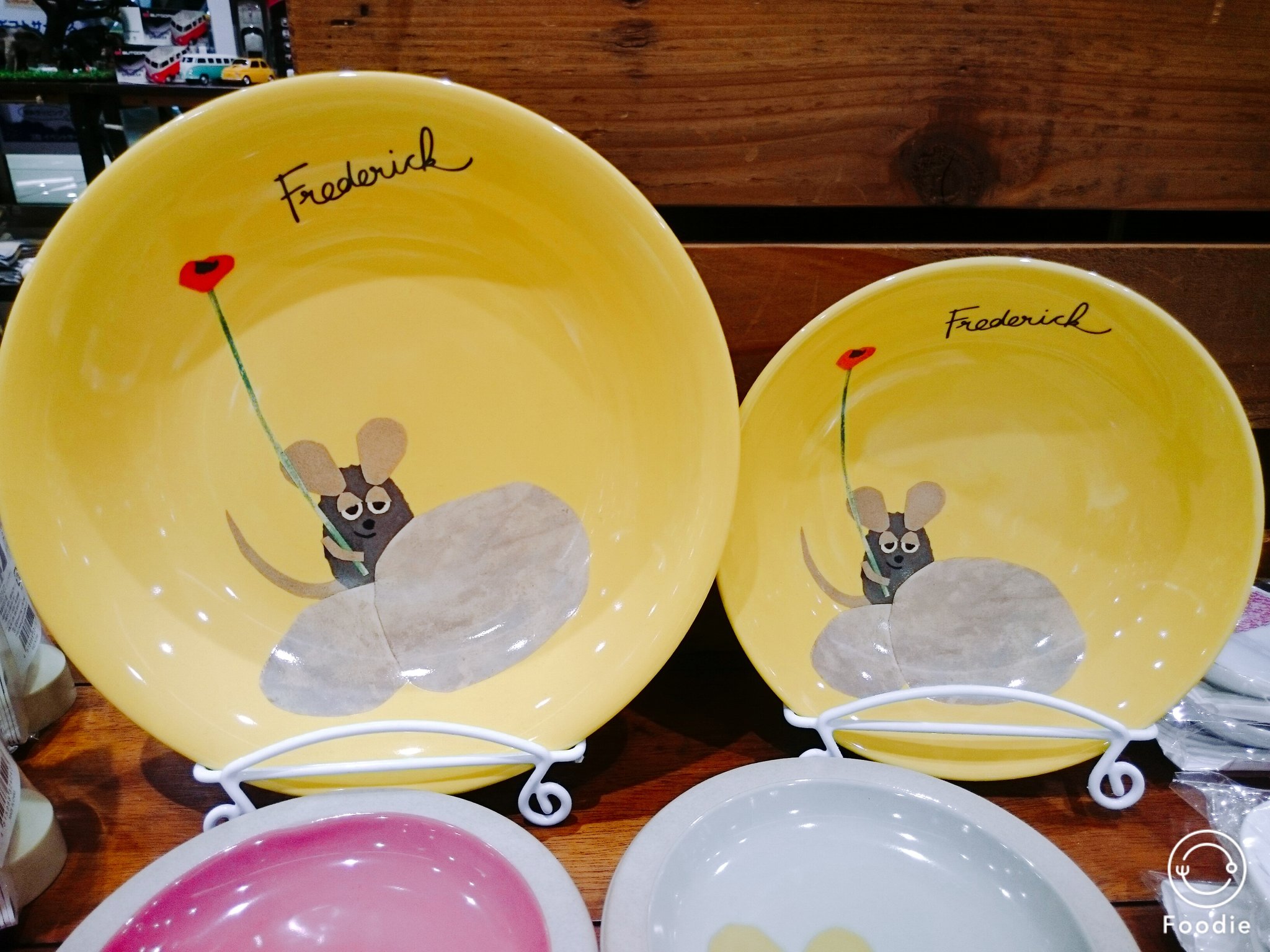 טוויטר Room 1690 בטוויטר レオ レオニの心温まる絵本に登場するキャラクター商品を展開中です フレデリックのぬいぐるみやスイミーのマグカップなどはギフトでも喜ばれるアイテムとなっています 雑貨 立川 グランデュオ立川 レオ レオニ フレデリック