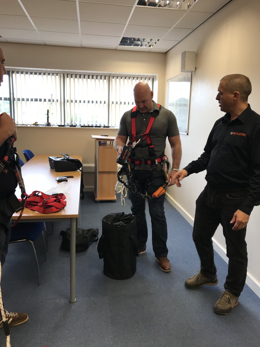 CertexOnline's tweet photo. Fantastic training 😃 part 2 with Bob Murdoch from SKYLOTEC at Certex HQ, looking forward to part 3! #heightsafety #powertex #liftingknowhow https://t.co/JRF11Okd2w