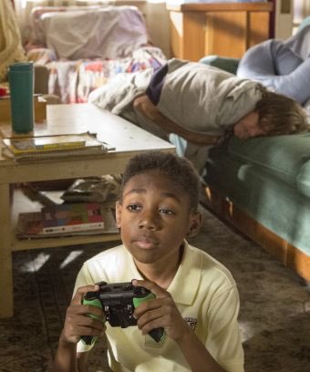 jolly3much's tweet photo. @SHO_Shameless #newliam even talks too much.. y'all mfs think ya slick wit the swap. #whodat #ShamelessSeason8 #shameless #HiveMind https://t.co/vh2fkwJ9eA
