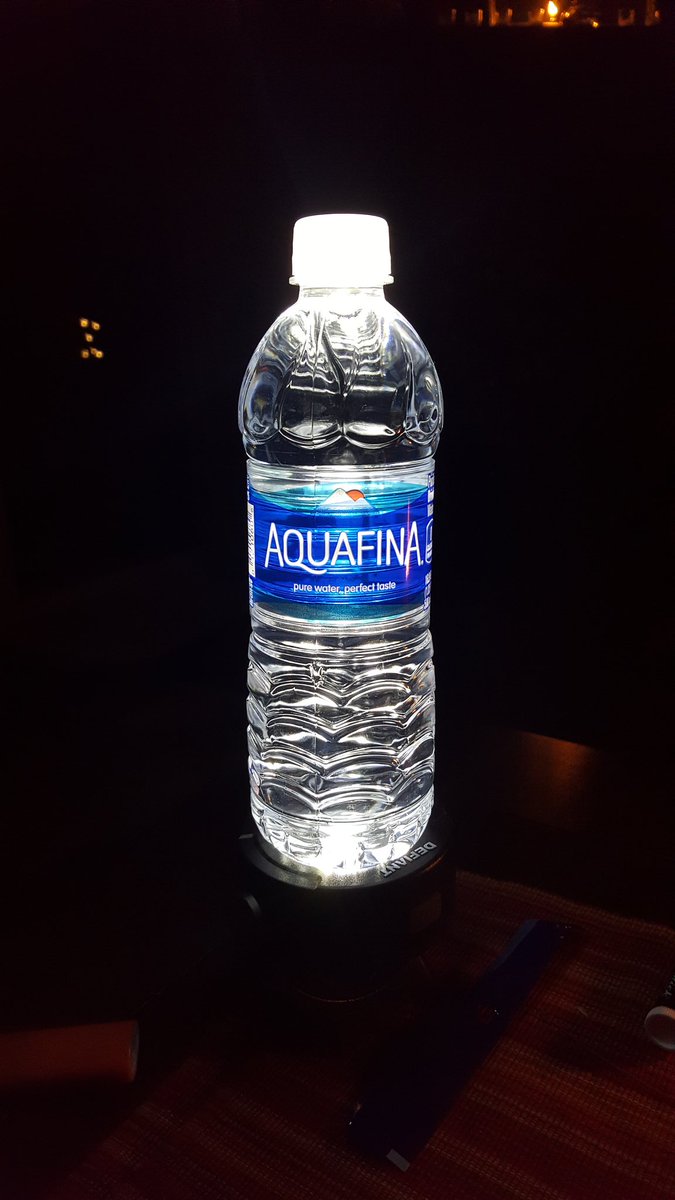 Power out? Make yourself an #aquafinalight.  <a href="/Aquafina/">Aquafina</a>
