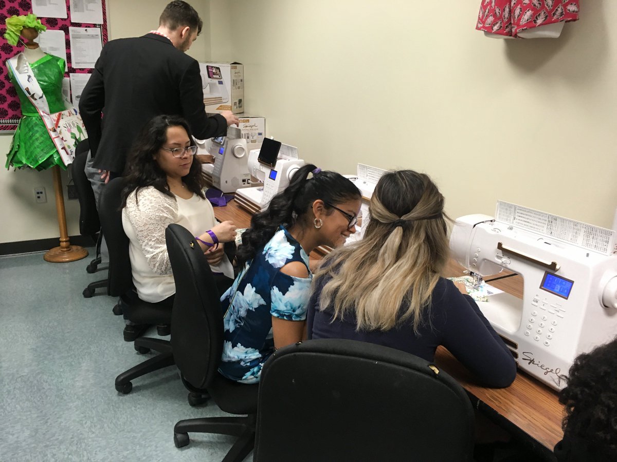 SpiegelSewing's tweet photo. These @SpiegelSewing Machines look Amazing in the Apparel Classroom of Rocky River High School! #SewCool #SpiegelSewing #SewCharlotte #Sew https://t.co/hTiQBsXvay