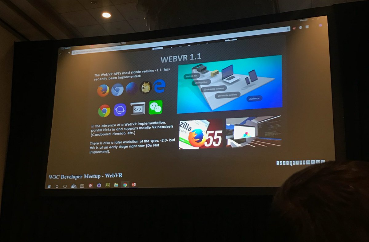 auchenberg's tweet photo. "WeChat's in-app browser supports WebVR 1.1" - @MetaverseOne #w3cdevs #w3cTPAC https://t.co/5vJNdNERYX