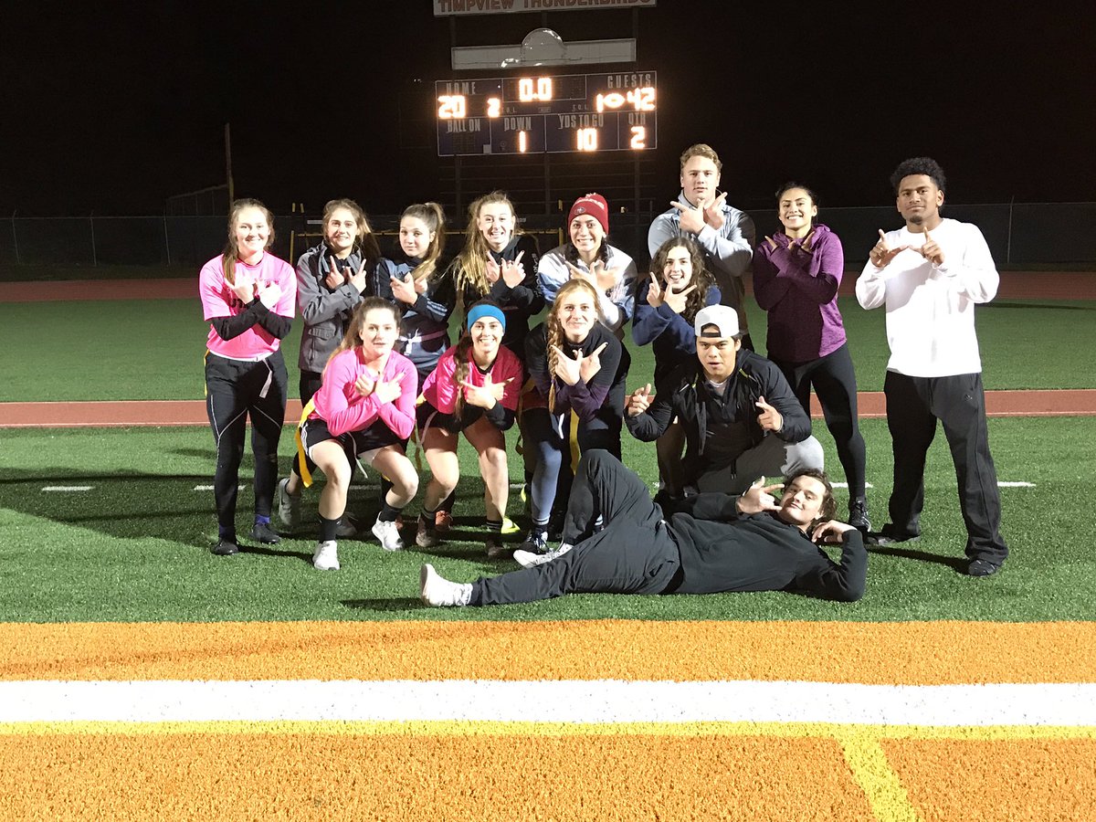 kelsey_salvesen's tweet photo. Best in the nation! 💍🏆#powderpuffchamps https://t.co/u1lPTwedYB