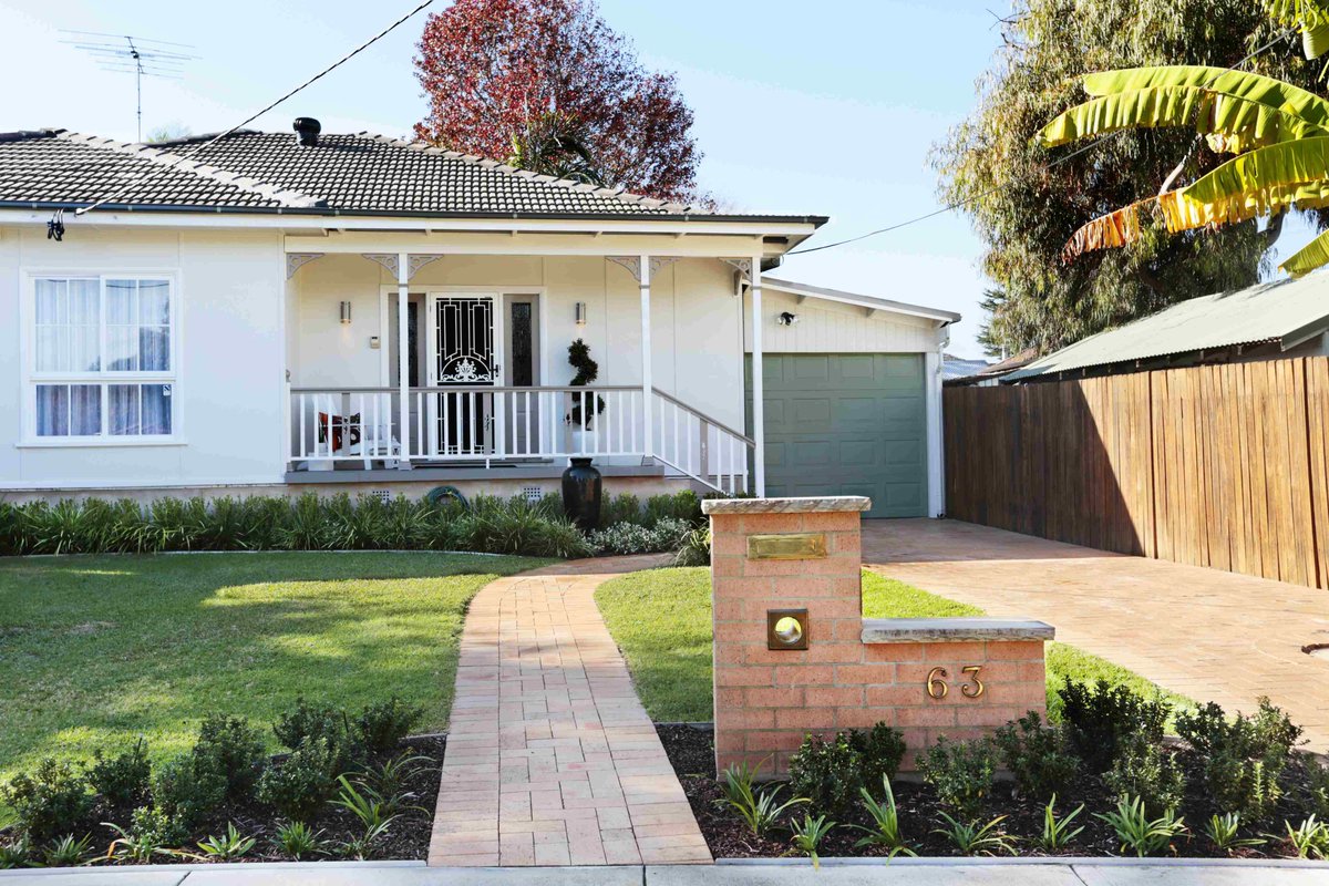 StylishGardens's tweet photo. Front garden design project in Toongabbie https://t.co/hVAgAqXOCO #StylishGardens #landscapedesigns https://t.co/CY2LWIA4aw