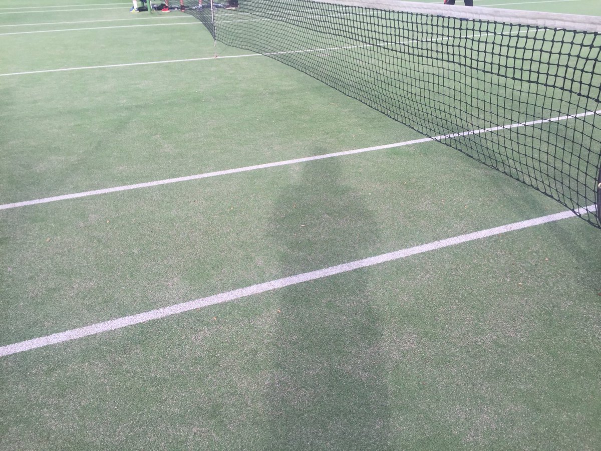 AaronPinkham's tweet photo. Time for some business house tennis! #smashingballs https://t.co/o0WddnmSMZ
