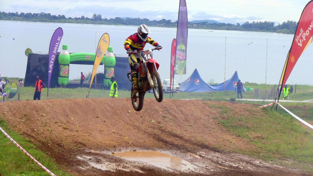 mxgroupuganda's tweet photo. #motoxuganda2017
#round6
#gallery https://t.co/e7KuD2ziRg
